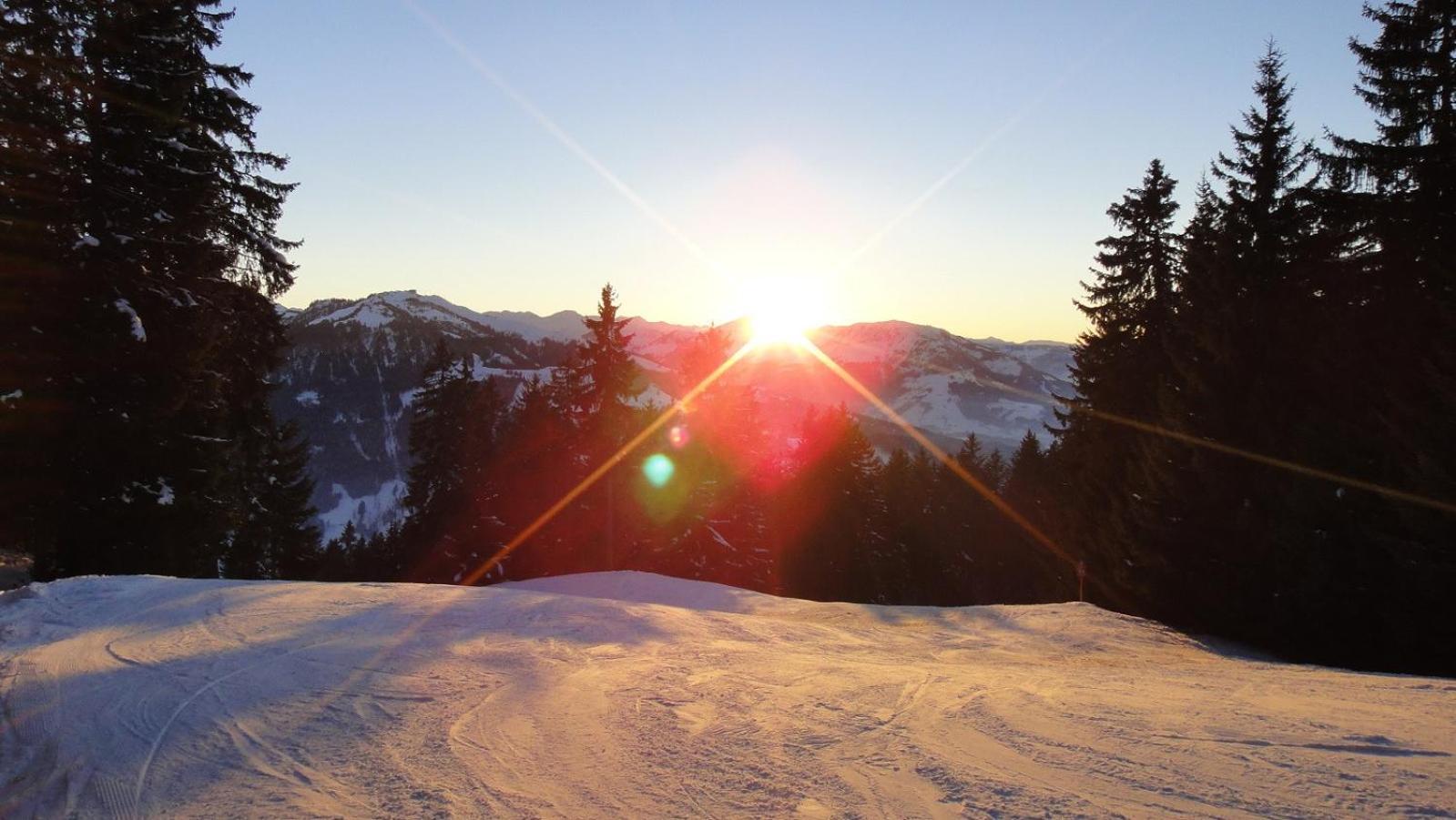 Alpine Lodge By Apartment Managers キルヒベルク・イン・チロル エクステリア 写真
